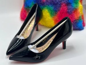 oyeonlinestore ladies black hill Ladies Black Patent Heel